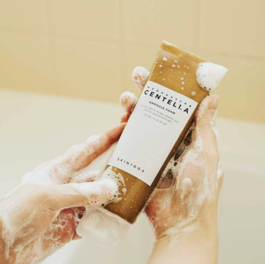 Skincare coreano en Colombia: Guía para empezar tu rutina paso a paso